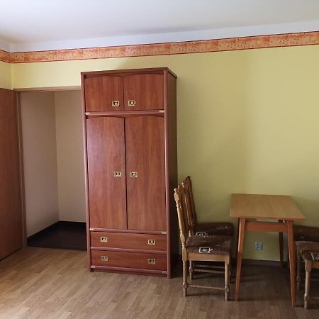 Villa Zamek Ostrowski à Chojnik Extérieur photo
