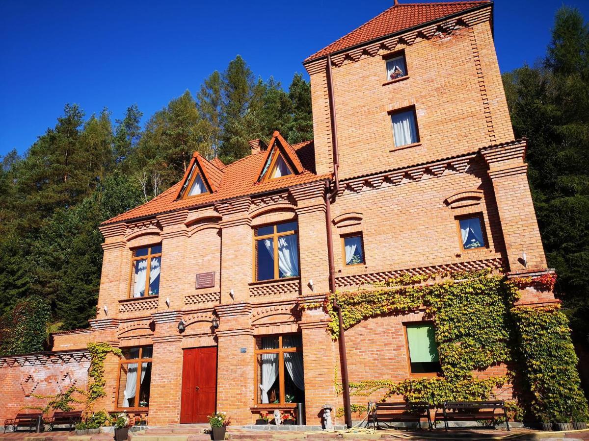 Villa Zamek Ostrowski à Chojnik Extérieur photo